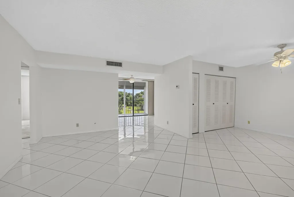 5340 Las Verdes Circle Delray Beach FL 33484