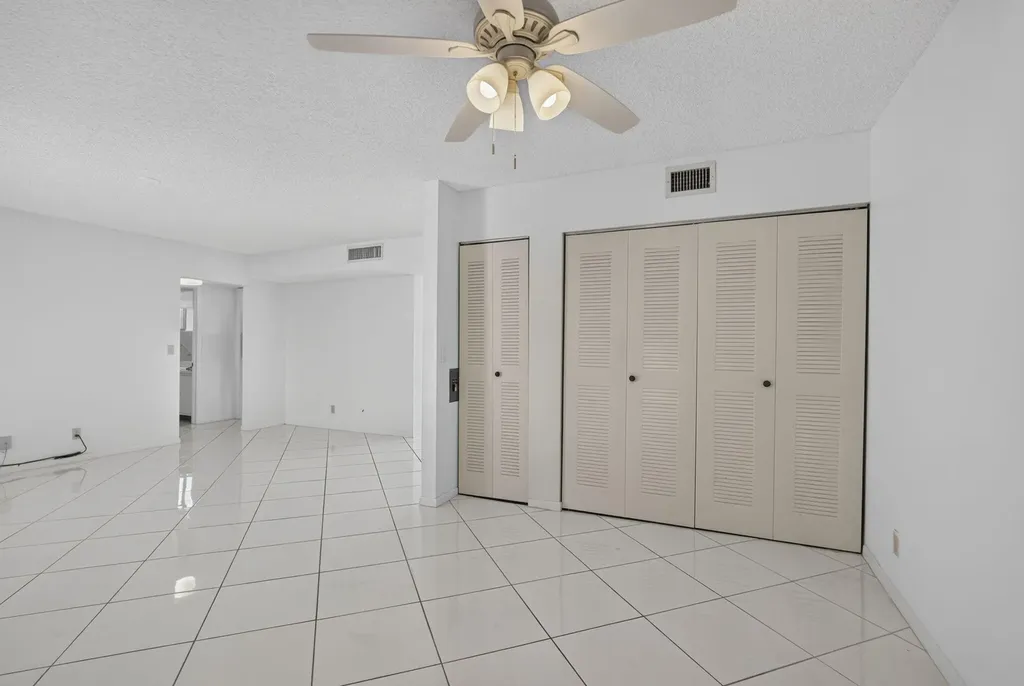 5340 Las Verdes Circle Delray Beach FL 33484