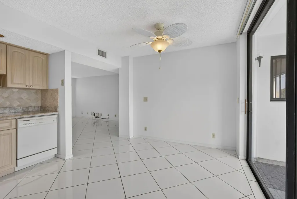 5340 Las Verdes Circle Delray Beach FL 33484