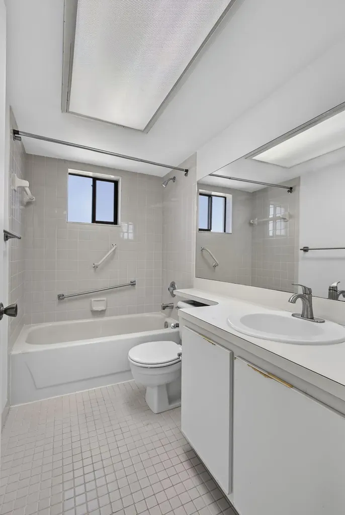 5340 Las Verdes Circle Delray Beach FL 33484