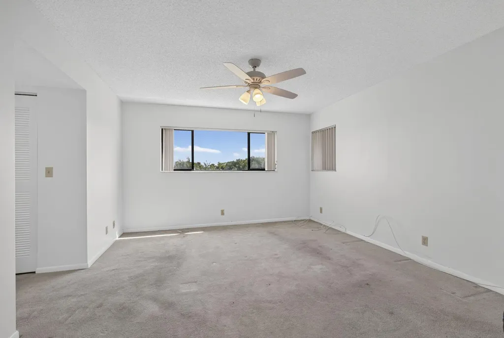 5340 Las Verdes Circle Delray Beach FL 33484