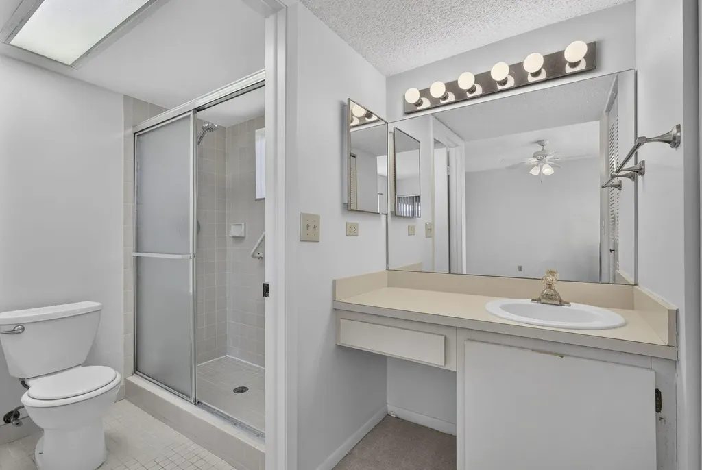 5340 Las Verdes Circle Delray Beach FL 33484