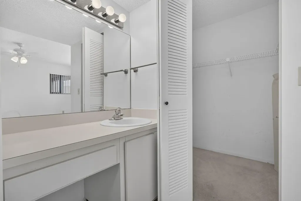5340 Las Verdes Circle Delray Beach FL 33484