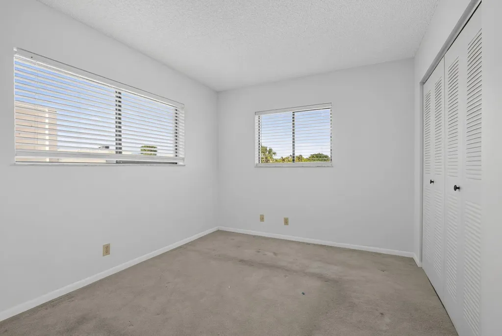 5340 Las Verdes Circle Delray Beach FL 33484