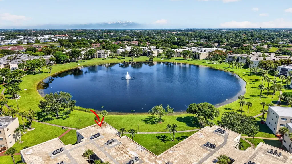 5340 Las Verdes Circle Delray Beach FL 33484