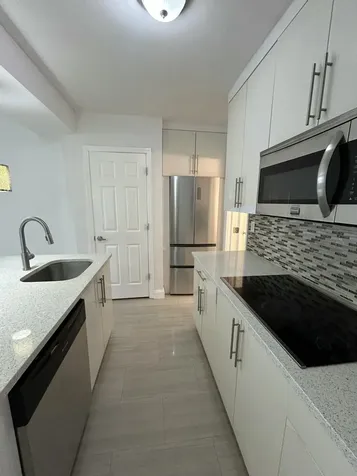 914 NE 15th Avenue Fort Lauderdale FL 33304