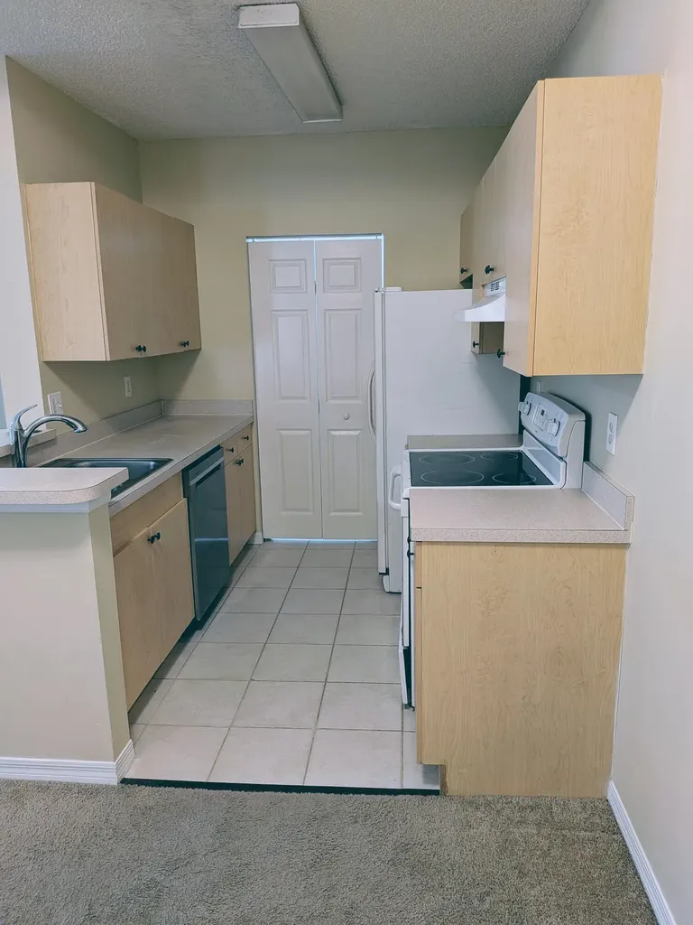 10348 Fox Trail S Royal Palm Beach FL 33411