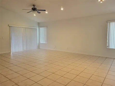1409 Sabal Trail Weston FL 33327
