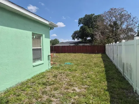 698 Thuringer Street NW Palm Bay FL 32907