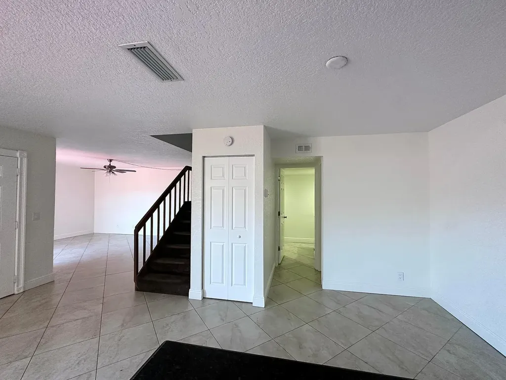 416 Arabian Road Palm Springs FL 33461