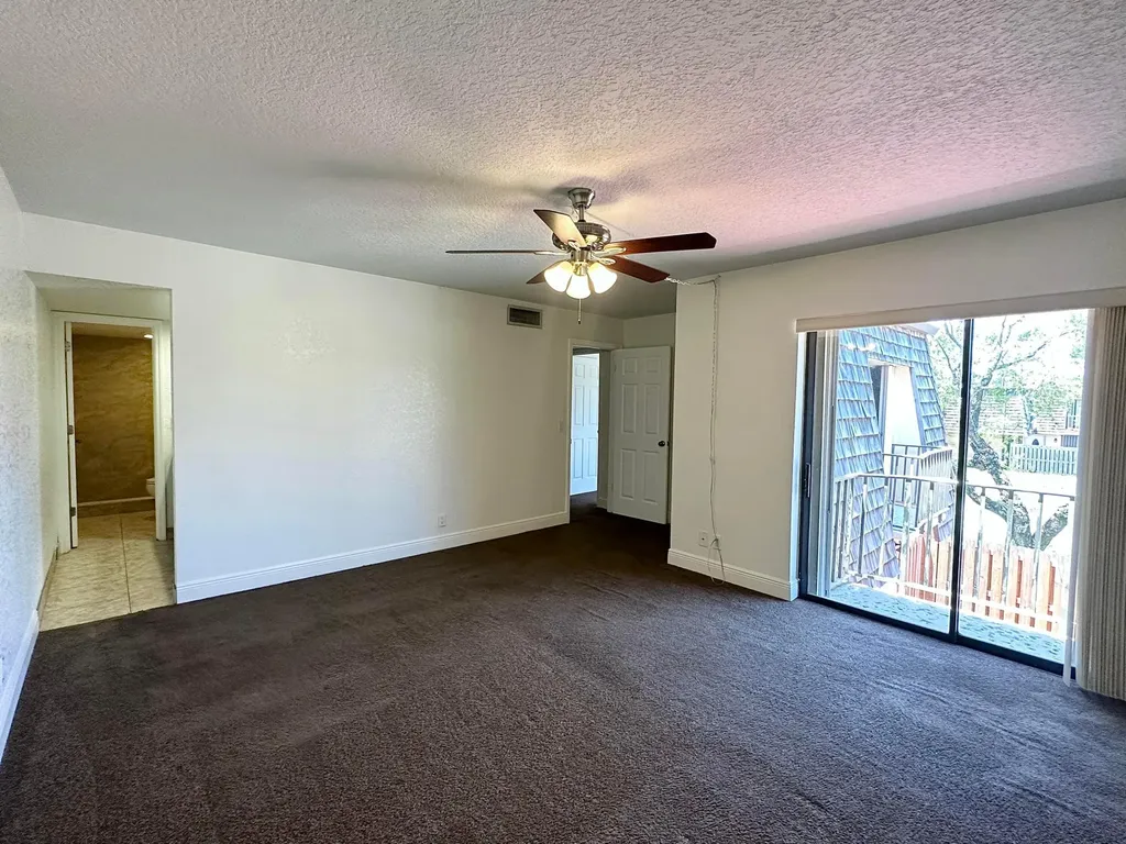416 Arabian Road Palm Springs FL 33461