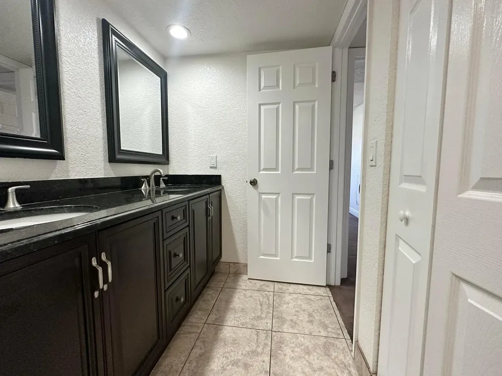 416 Arabian Road Palm Springs FL 33461