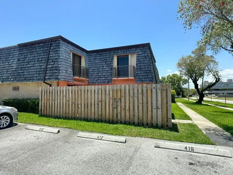 416 Arabian Road Palm Springs FL 33461