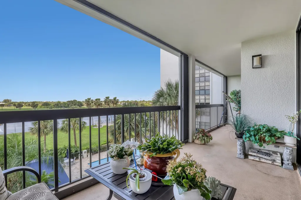 356 Golfview Road North Palm Beach FL 33408