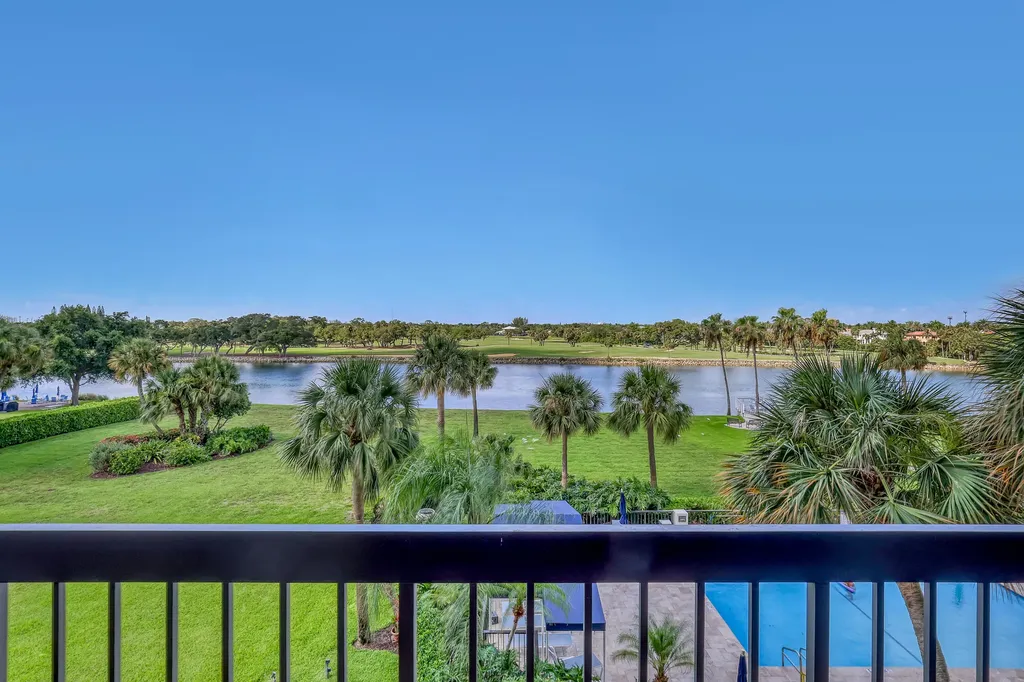 356 Golfview Road North Palm Beach FL 33408
