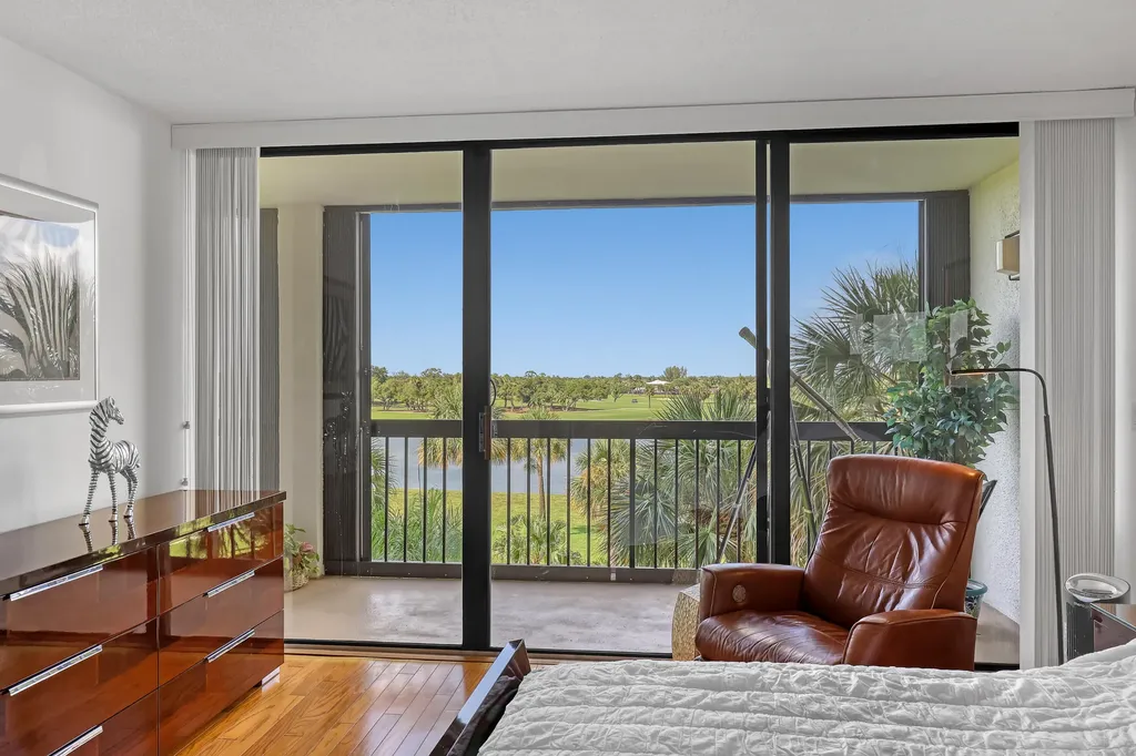 356 Golfview Road North Palm Beach FL 33408