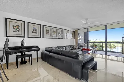 356 Golfview Road North Palm Beach FL 33408