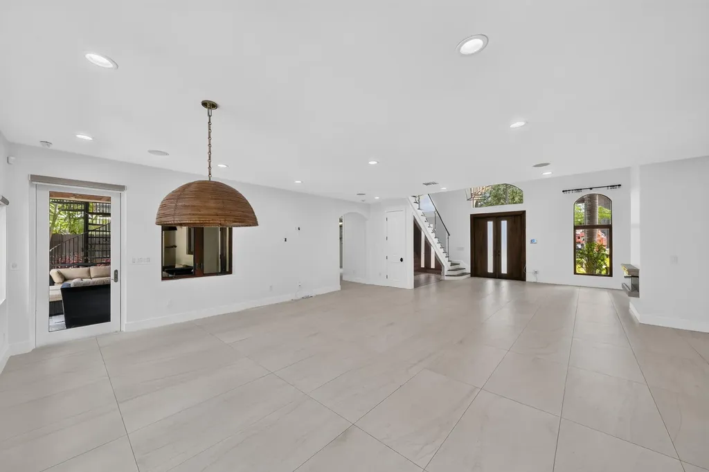 2719 NE 19th Street Fort Lauderdale FL 33305