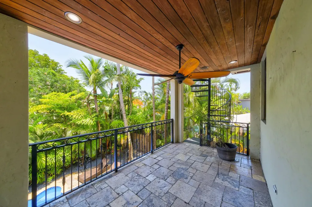 2719 NE 19th Street Fort Lauderdale FL 33305