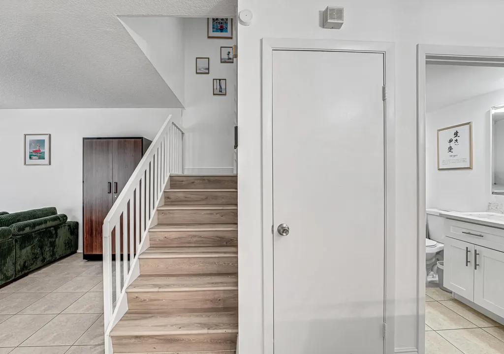 2439 24th Way West Palm Beach FL 33407