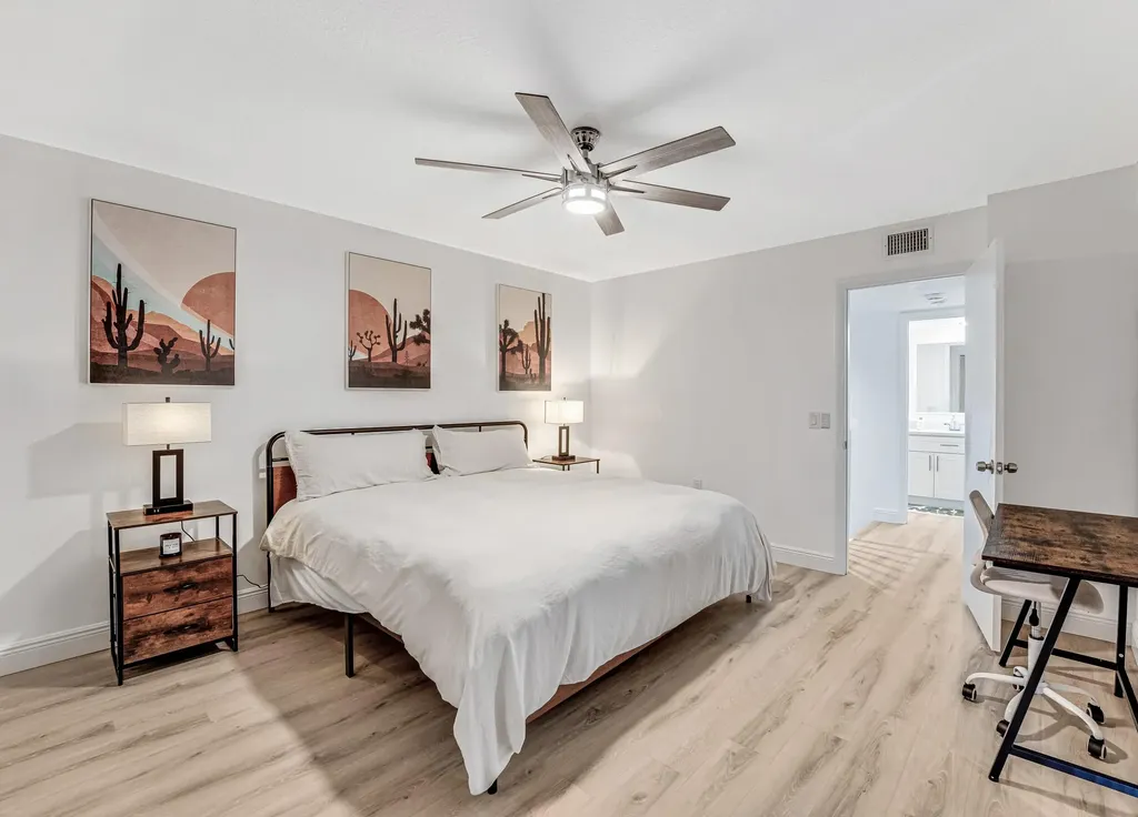 2439 24th Way West Palm Beach FL 33407