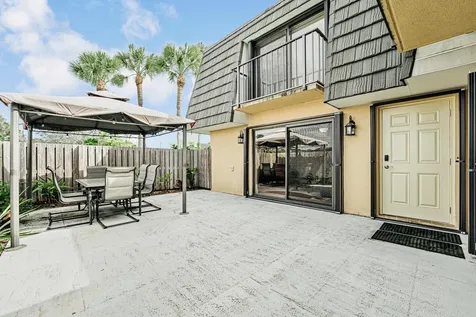 2439 24th Way West Palm Beach FL 33407