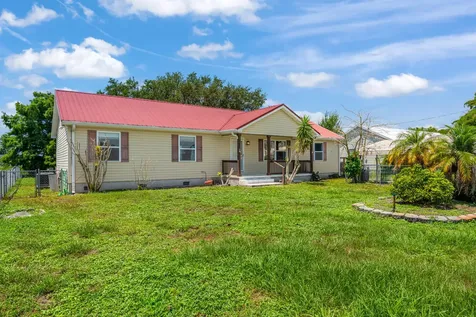 2546 SE 27th Street Okeechobee FL 34974