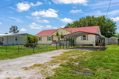 2546 SE 27th Street Okeechobee FL 34974
