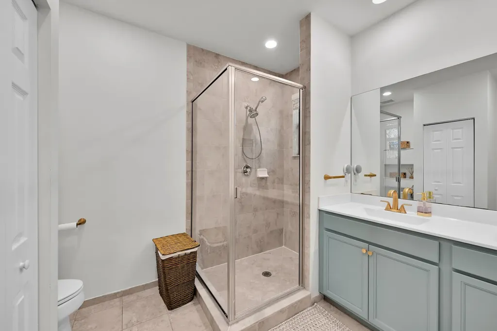 6977 Broadland Way Coconut Creek FL 33073