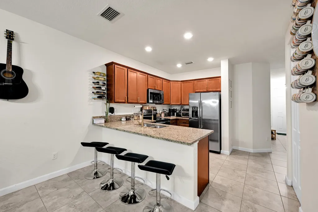 6977 Broadland Way Coconut Creek FL 33073