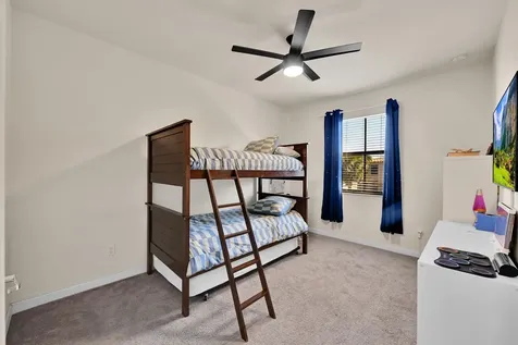 6977 Broadland Way Coconut Creek FL 33073