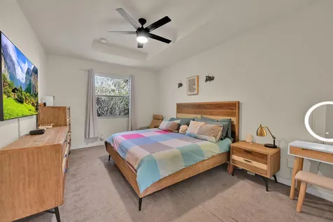 6977 Broadland Way Coconut Creek FL 33073