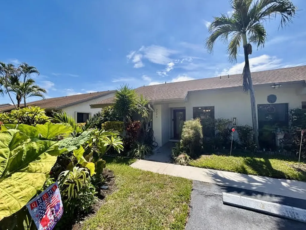 3054 S Oakland Forest Drive Oakland Park FL 33309