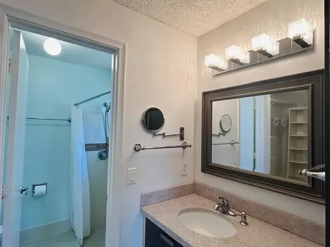 3054 S Oakland Forest Drive Oakland Park FL 33309