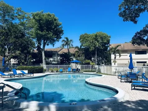3054 S Oakland Forest Drive Oakland Park FL 33309