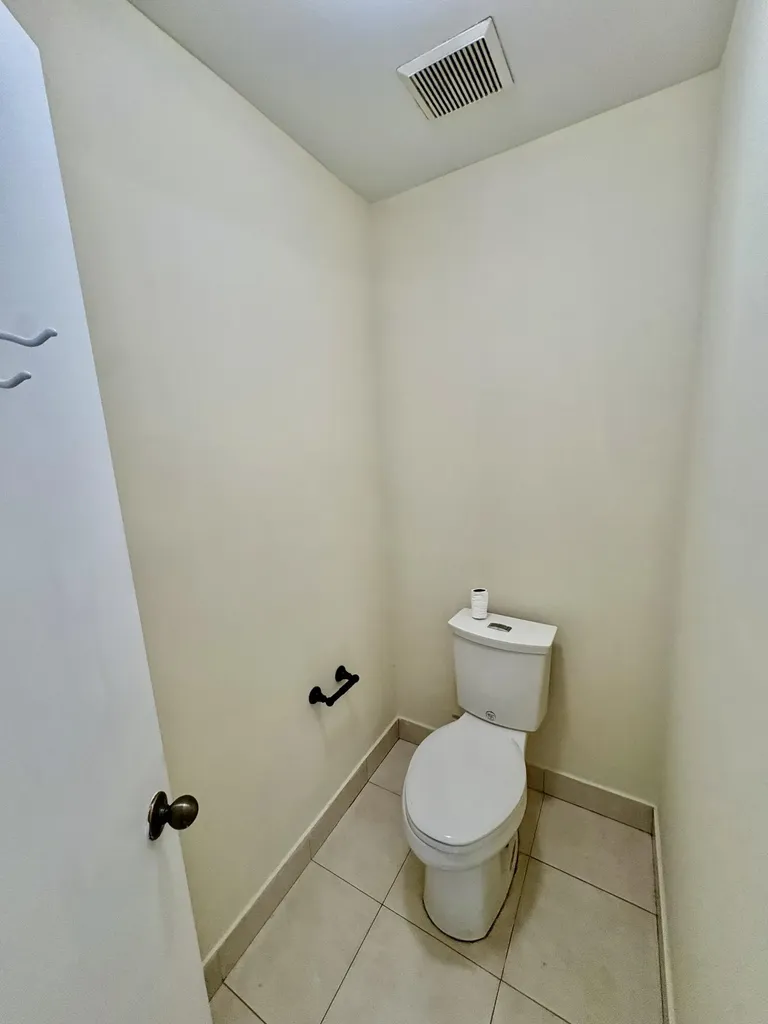4430 SW 82nd Way Davie FL 33328