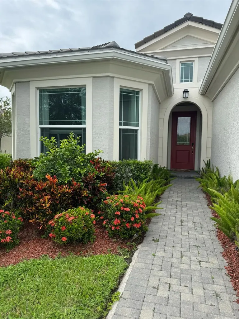 16117 Whippoorwill Circle Westlake FL 33470