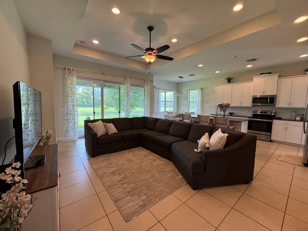 16117 Whippoorwill Circle Westlake FL 33470