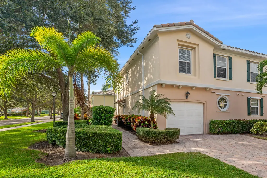 477 Capistrano Drive Palm Beach Gardens FL 33410