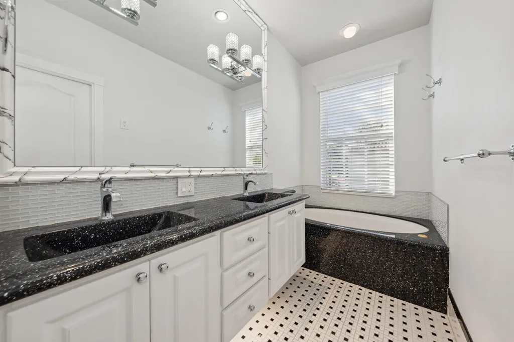 477 Capistrano Drive Palm Beach Gardens FL 33410