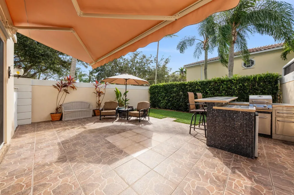 477 Capistrano Drive Palm Beach Gardens FL 33410