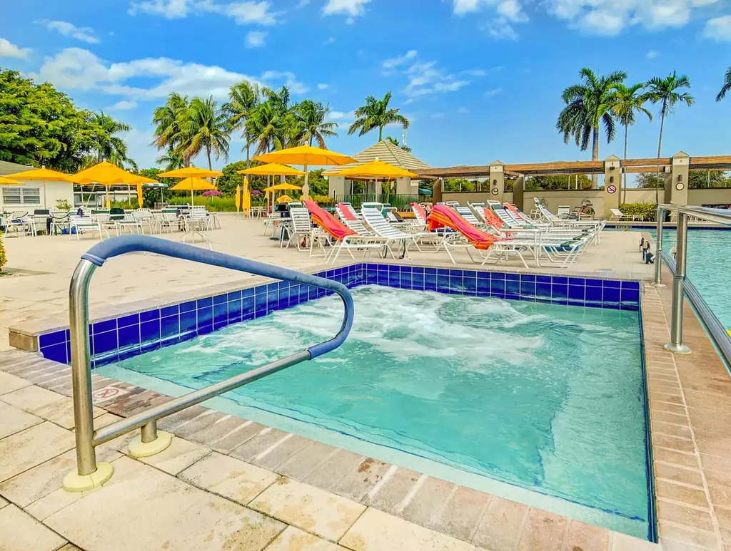 3301 Aruba Way Coconut Creek FL 33066