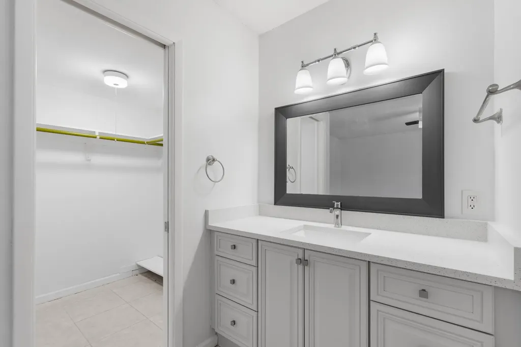 10693 N Military Trail West Palm Beach FL 33410