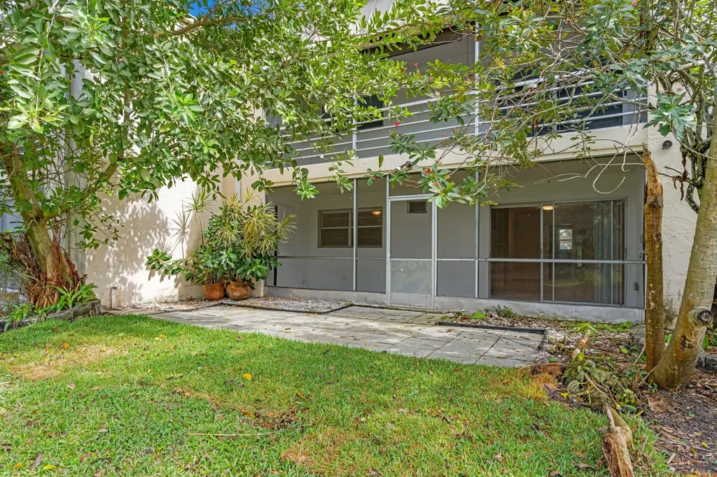 10693 N Military Trail West Palm Beach FL 33410