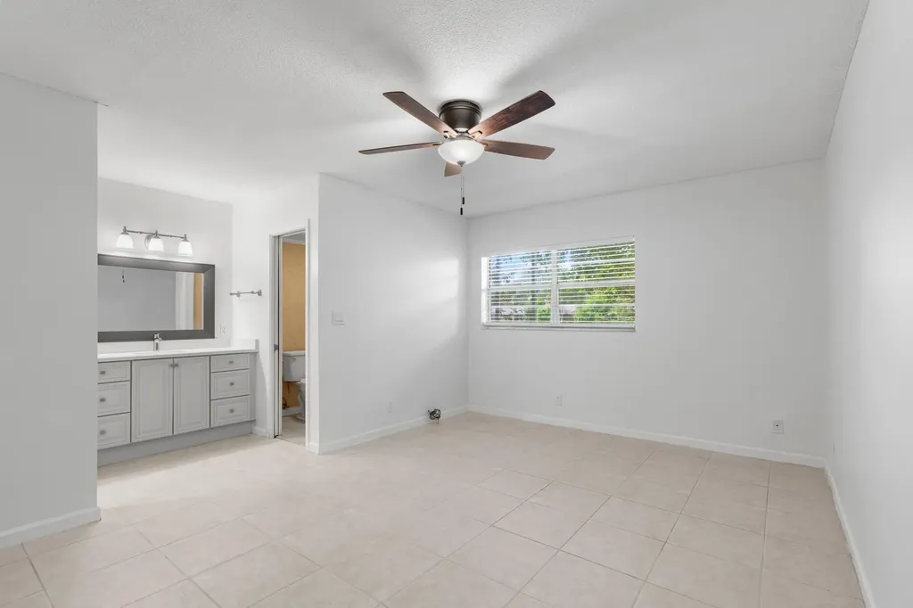 10693 N Military Trail West Palm Beach FL 33410