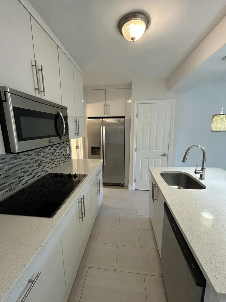 918 NE 15th Avenue Fort Lauderdale FL 33304