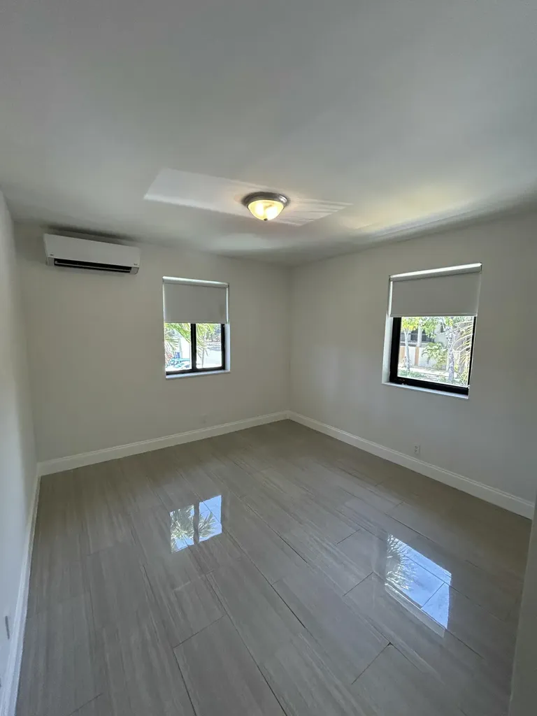 918 NE 15th Avenue Fort Lauderdale FL 33304
