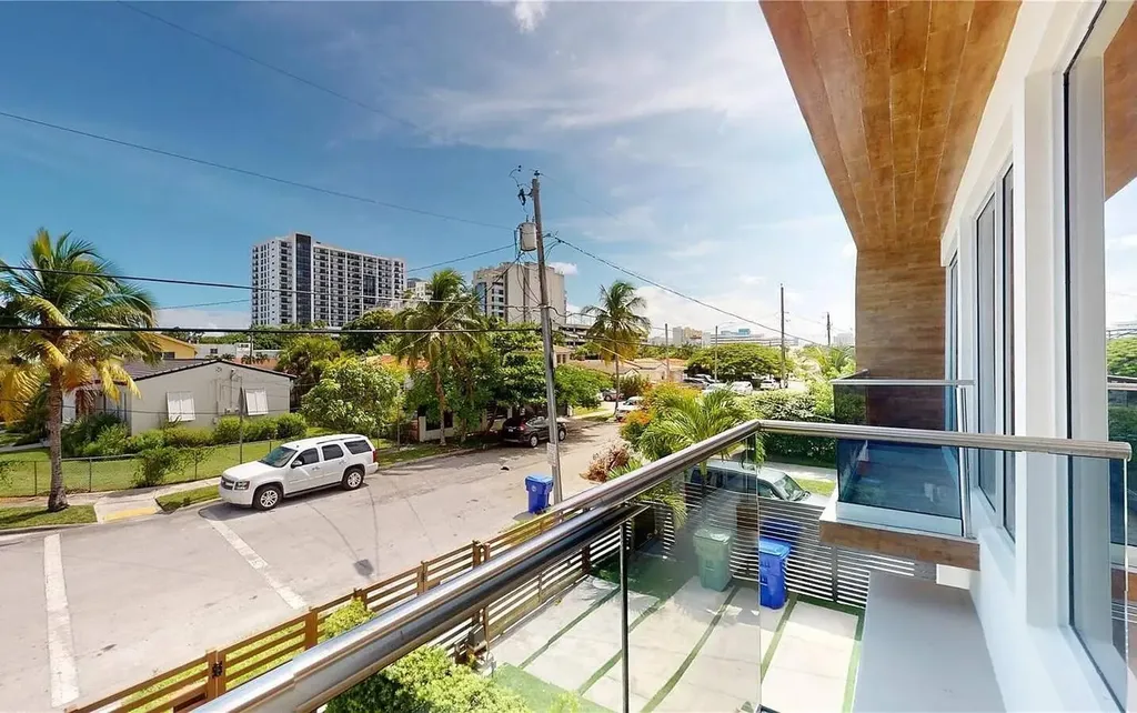 3091 SW 21st Street Miami FL 33145