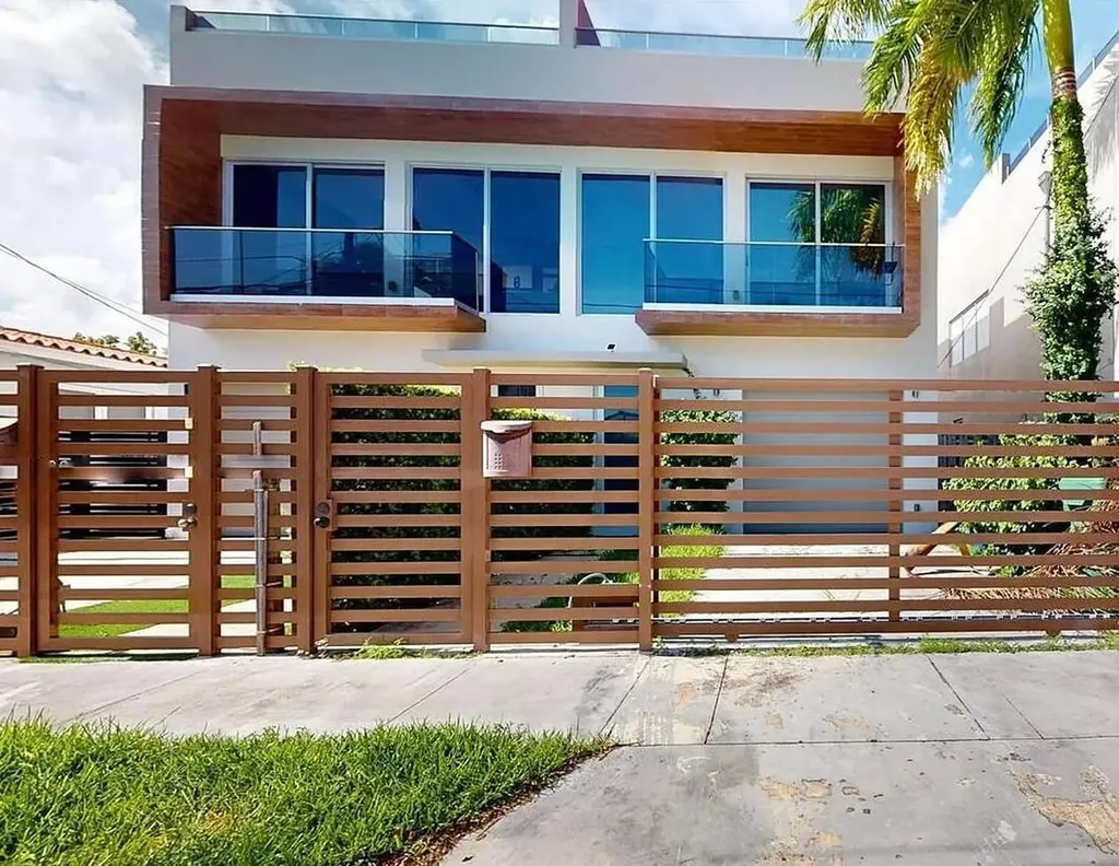 3091 SW 21st Street Miami FL 33145