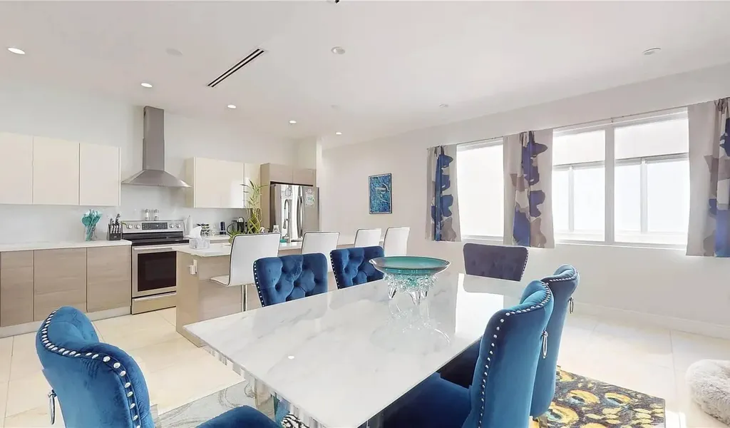 3091 SW 21st Street Miami FL 33145